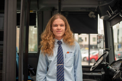 William er den yngste dansker med kørekort til bus